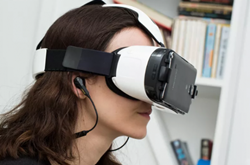三星：新一代Gear VR即将到来，正在开发自己的HoloLens