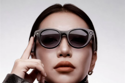 百度正式发布小度AI眼镜Pro：支持AI识物、AI翻译 2299元