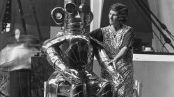 智能机器人发展史：30年代就出现会说话的机器人了