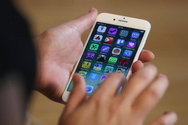 三星增加OLED屏幕供应 苹果或生产1.6亿部iPhone8