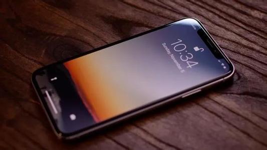 科技资讯 苹果敲定iPhone X Plus：屏幕尺寸达6.5英寸 近似平板