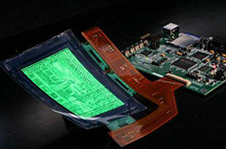 LG计划为含中国公司在内的合作伙伴生产可折叠OLED显示器