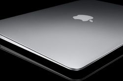 苹果新版MacBookAir遭用户吐槽：摄像头成像太差