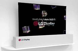 看傻苏大强的“升降电视”，LG已经推出了现实完整版