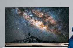 海信叠屏电视U9发布意义重大 重新定义LCD电视
