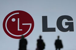 LG可折叠电视或于2020年发布 专利图已曝光