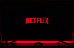 消息称Netflix计划进军直播领域